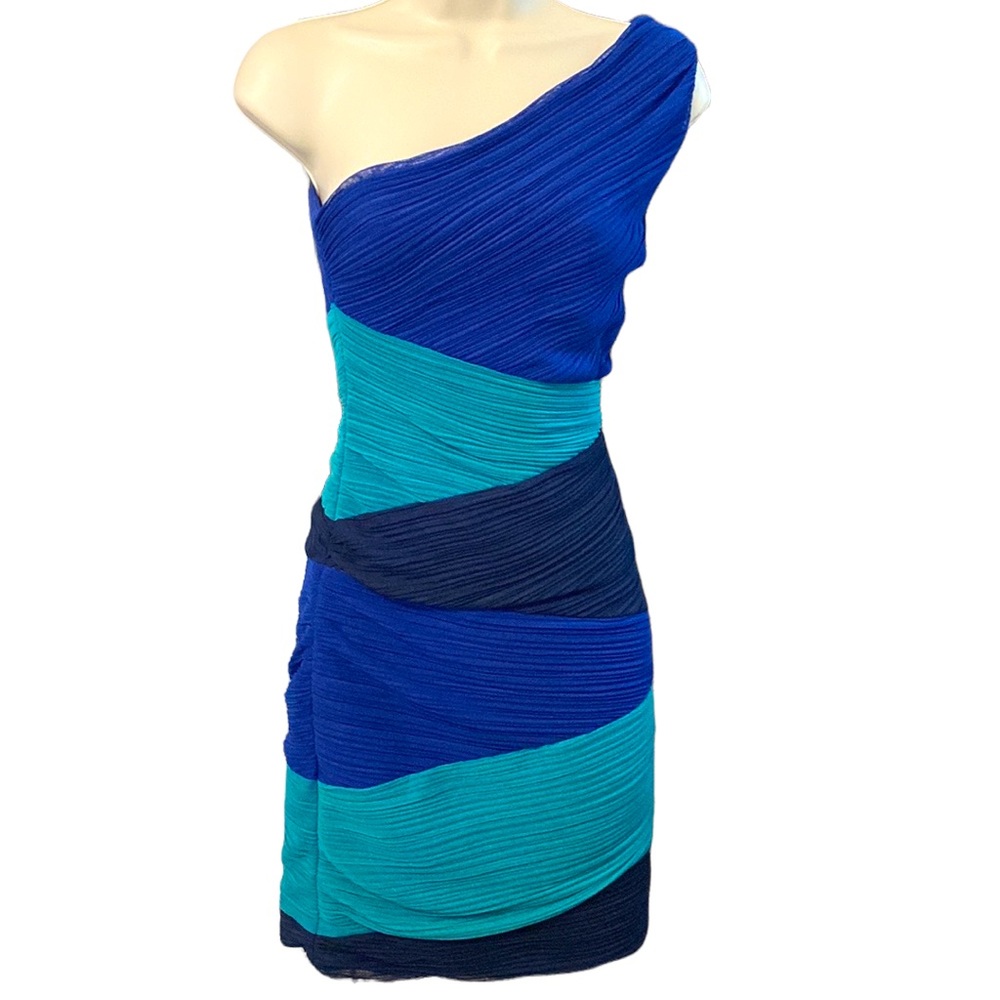 BCBGMAXAZRIA Size XS one shoulder cocktail dress. Used once. Colors are vibrant